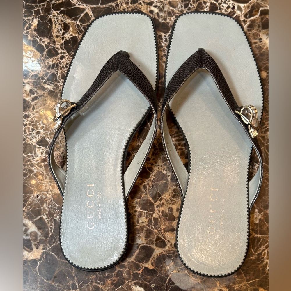 Gucci Black and Silver Sandals - Picture 9 of 10